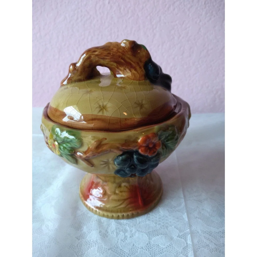 Vintage Ceramic Lidded Candy‎ Dish Pedestal Fruit Design Kitchen Decor
